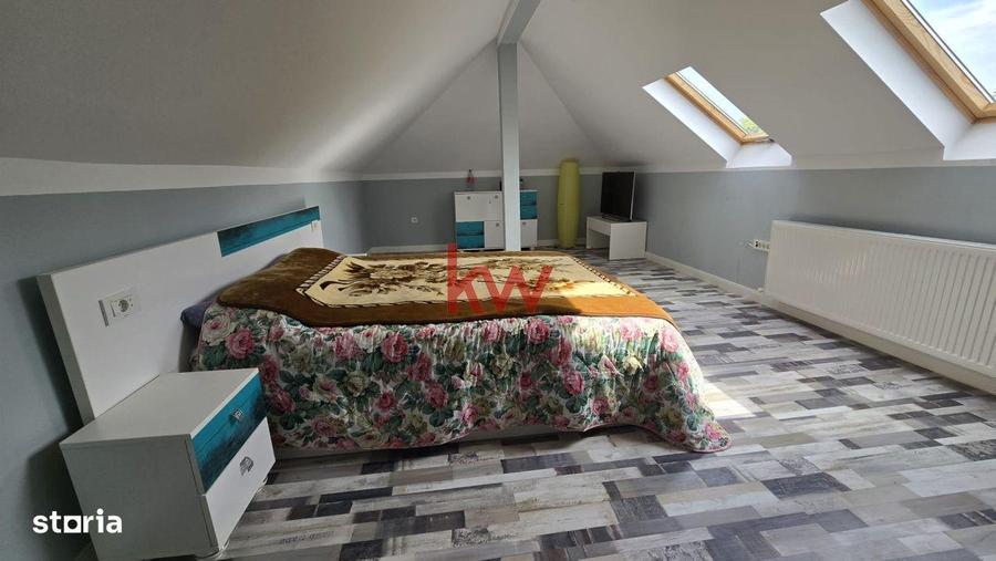 Casă cu 5 camere cu Teren 1200 Mp în Românești
