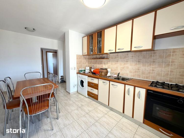 Apartament cu 3 camere în Mioriței
