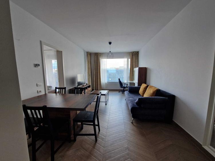 Apartament cu 2 camere semidecomandat, mobilat în Medicină