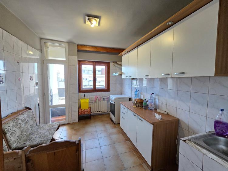 Apartament cu 2 camere decomandat în Tineretului
