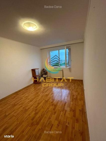Apartament cu 2 camere decomandat în Central — fotografia 1