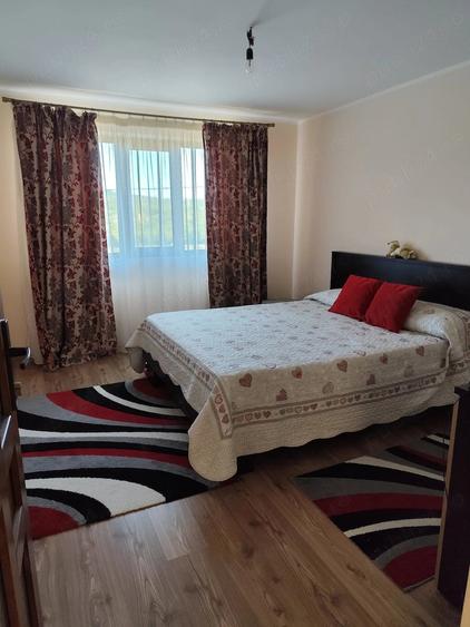 Casă cu Teren 476 Mp în Cârlig