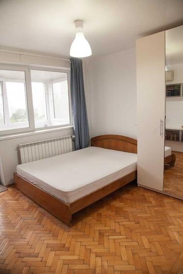 Apartament cu 2 camere decomandat în Basarabia