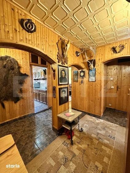 Apartament cu 4 camere decomandat în Central