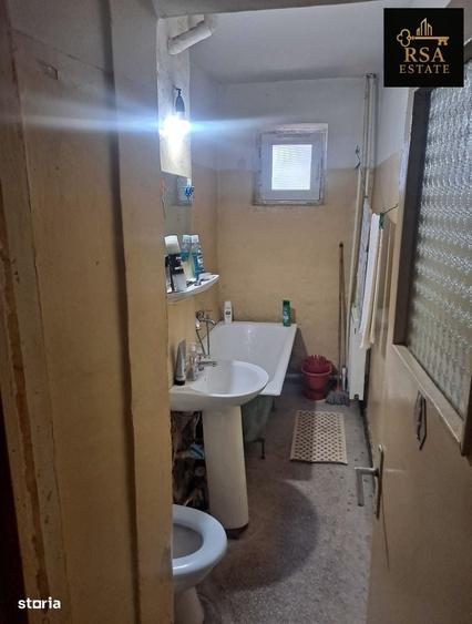 Apartament cu 3 camere decomandat în Ostroveni