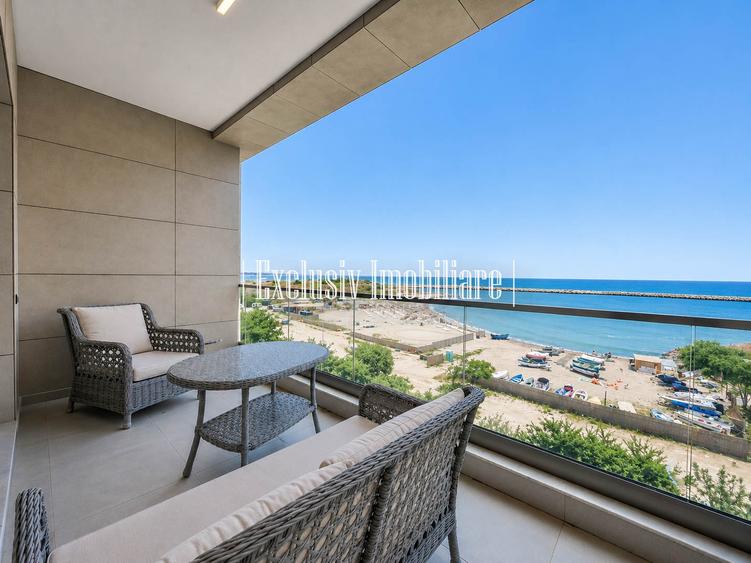 Apartament cu 2 camere decomandat în Faleza Nord