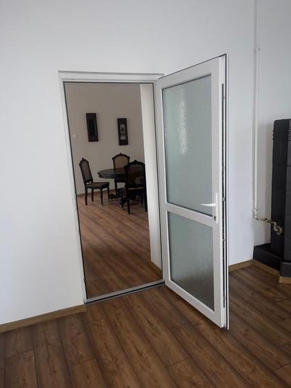 Casă cu 2 camere în Central