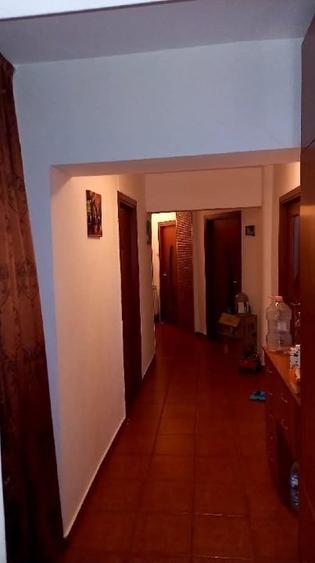 Apartament cu 4 camere decomandat, mobilat în Șagului