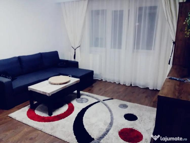 Apartament cu 2 camere semidecomandat în Ultracentral