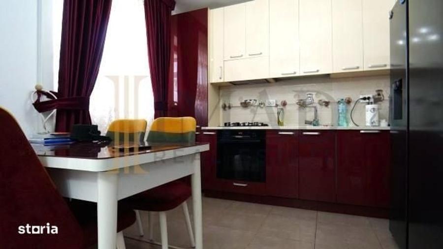 Apartament cu 3 camere în Valea