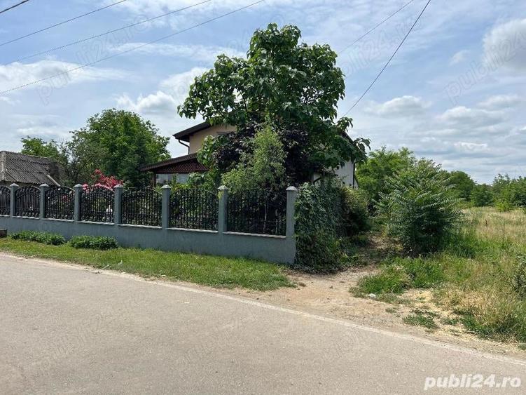 Teren de 4430 mp, în Snagov