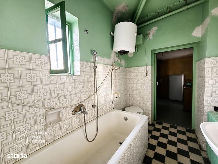 Casă cu 4 camere în Sud