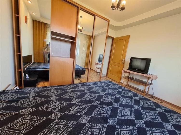 Apartament cu 2 camere decomandat, mobilat în Vasile Aaron