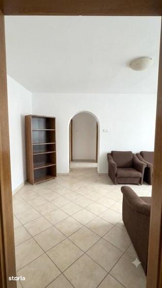 Apartament cu 2 camere semidecomandat în Andrei Mureșanu