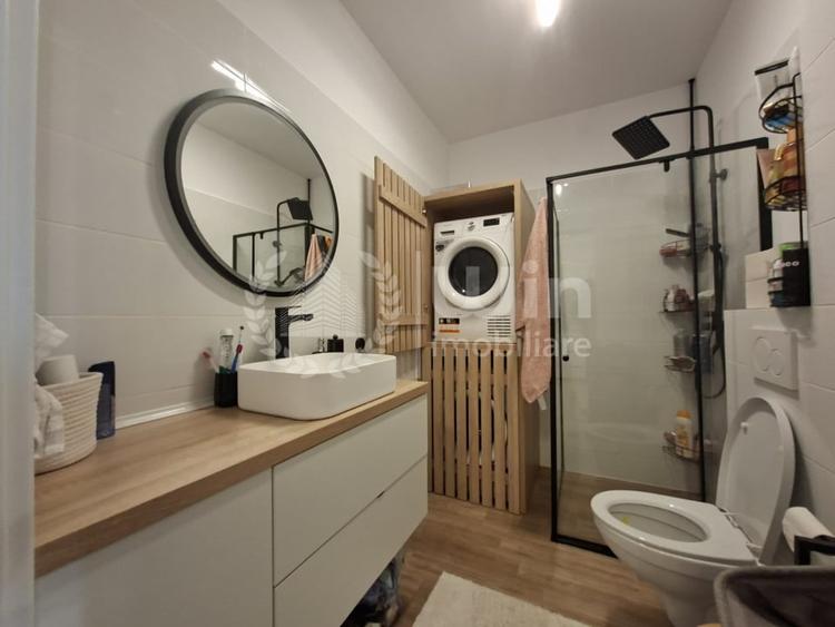 Apartament cu 2 camere semidecomandat, mobilat în Mărăști