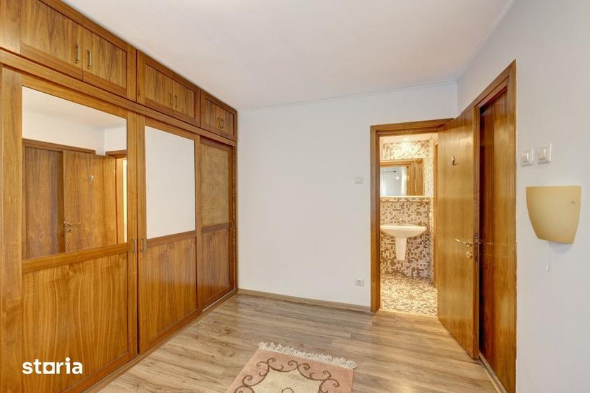 Apartament cu 2 camere semidecomandat în Centrul Civic