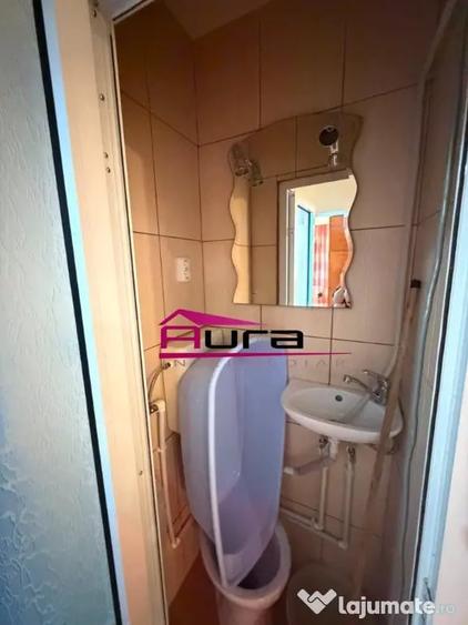 Apartament cu 3 camere decomandat în E3