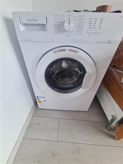 Garsoniera  renovata, mobilata si utilata intrare Racadau - 6