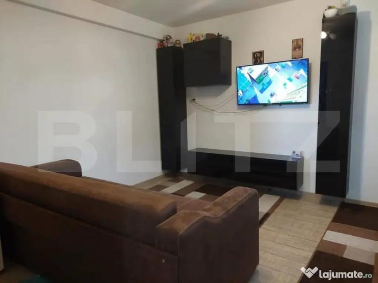 Apartament cu 2 camere semidecomandat în Lotrului