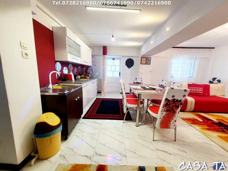 Apartament cu 2 camere decomandat, mobilat în Central