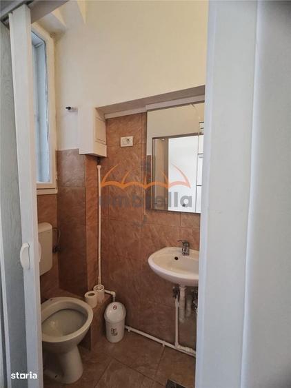 Apartament cu 3 camere în Horea