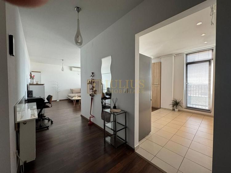 Apartament cu 2 camere decomandat, mobilat în Soarelui