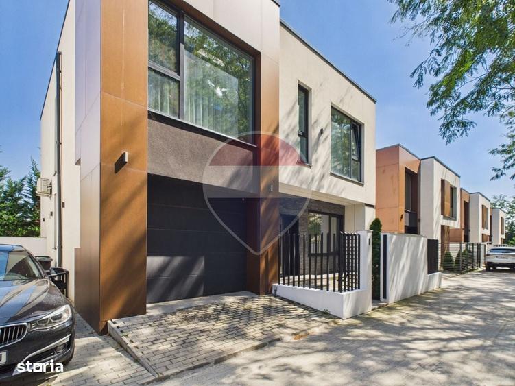 Casă cu 4 camere cu Teren 327 Mp în Central