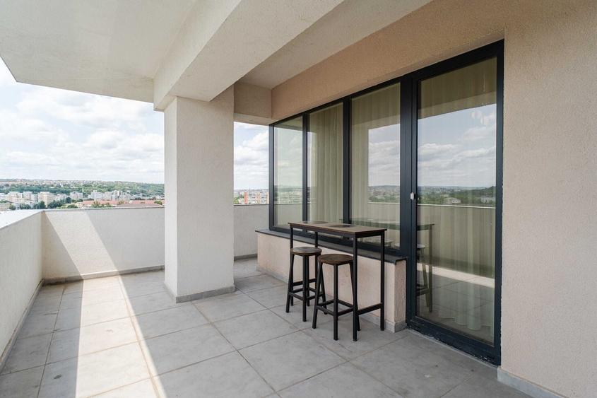 Apartament cu 2 camere decomandat, mobilat în Podu Roș