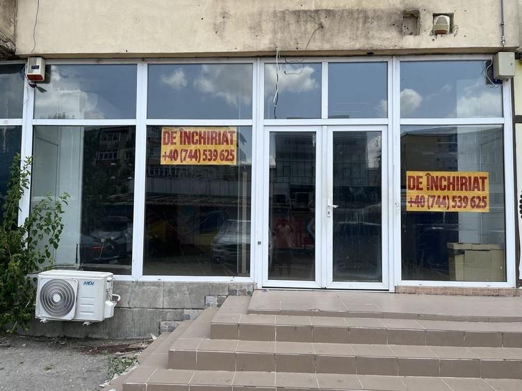 Spațiu comercial, de 120 mp, în Exterior Vest