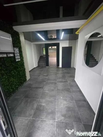 Garsonieră decomandată în Micro 17