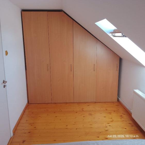 Apartament cu 3 camere decomandat în Valea Aurie