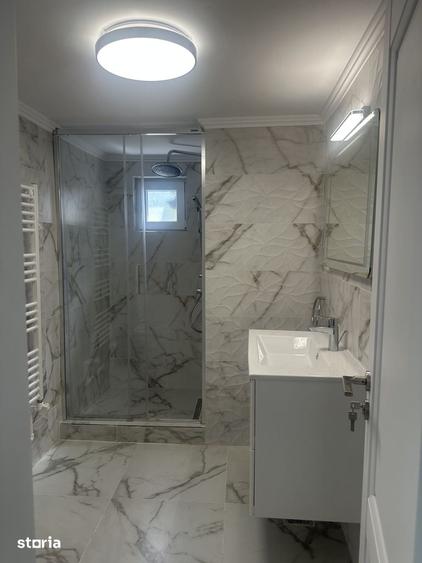 Casă cu 3 camere cu Teren 500 Mp în Central