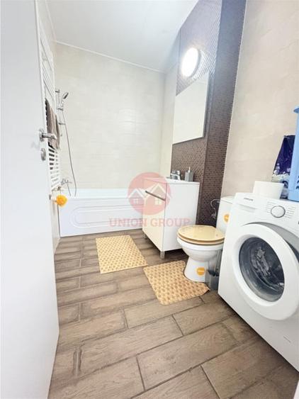 Apartament cu 2 camere semidecomandat în Tomis Nord