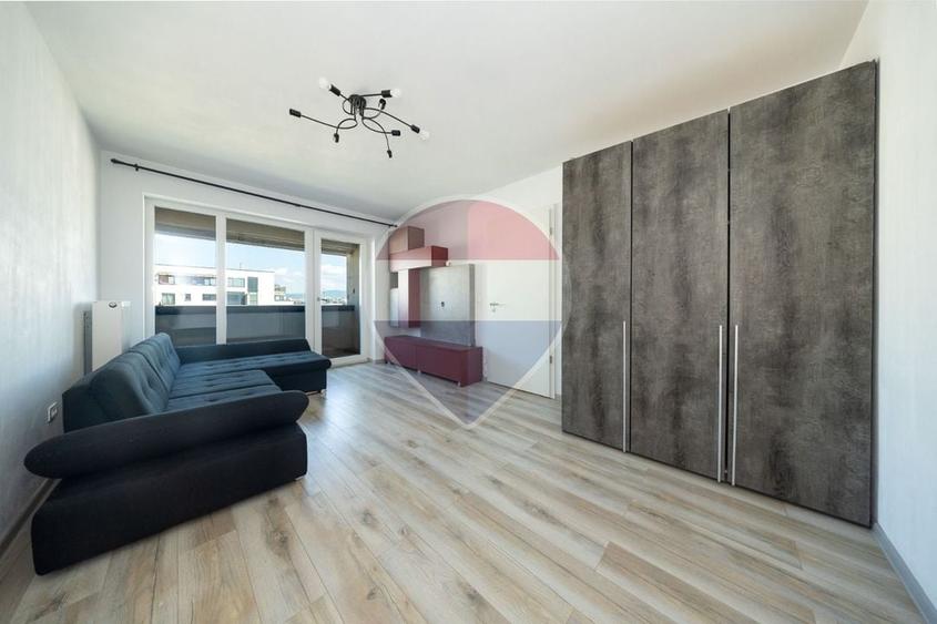 Apartament cu 2 camere decomandat, mobilat în Tractorul