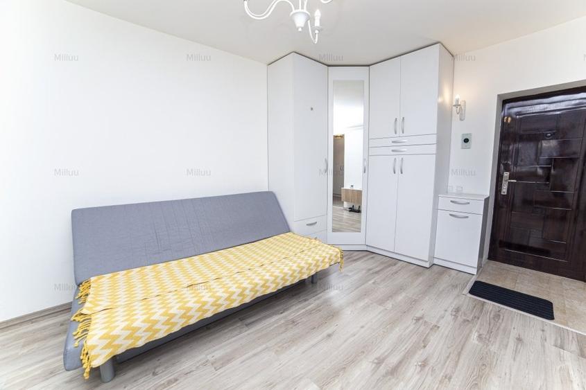 Apartament cu 2 camere semidecomandat, mobilat în Berceni