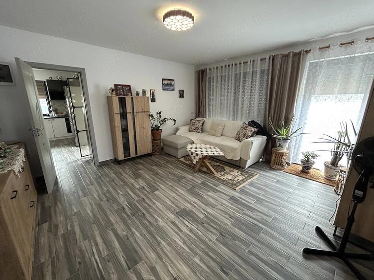 Casă cu 1 camere cu Teren 470 Mp în Central