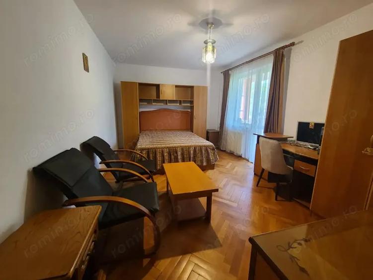 Apartament cu 2 camere decomandat în Tudor