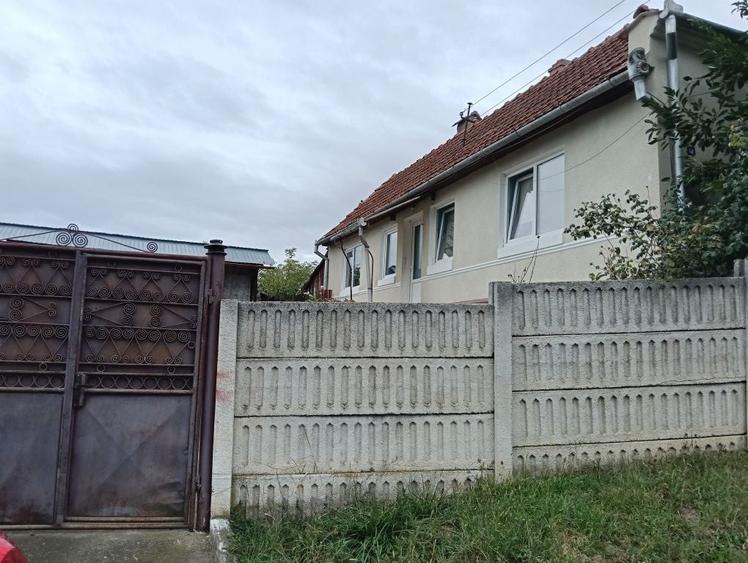 Casă cu 3 camere în Vingard