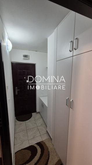 Garsonieră decomandată, mobilată în Central
