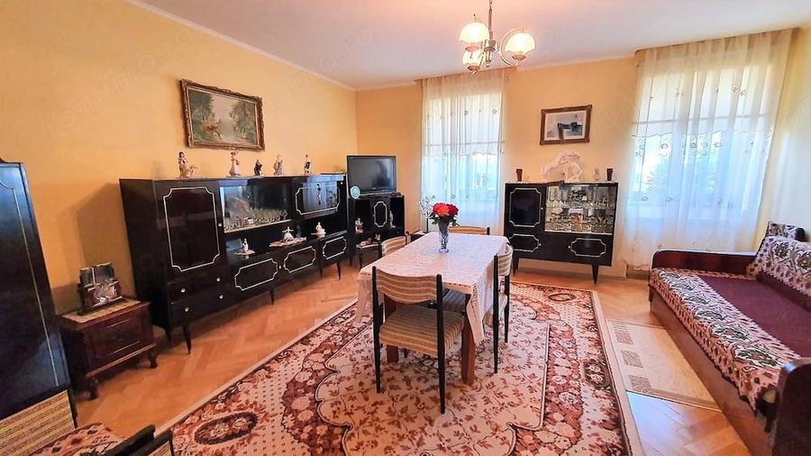 Casă cu 3 camere cu Teren 430 Mp în Calea Poplăcii
