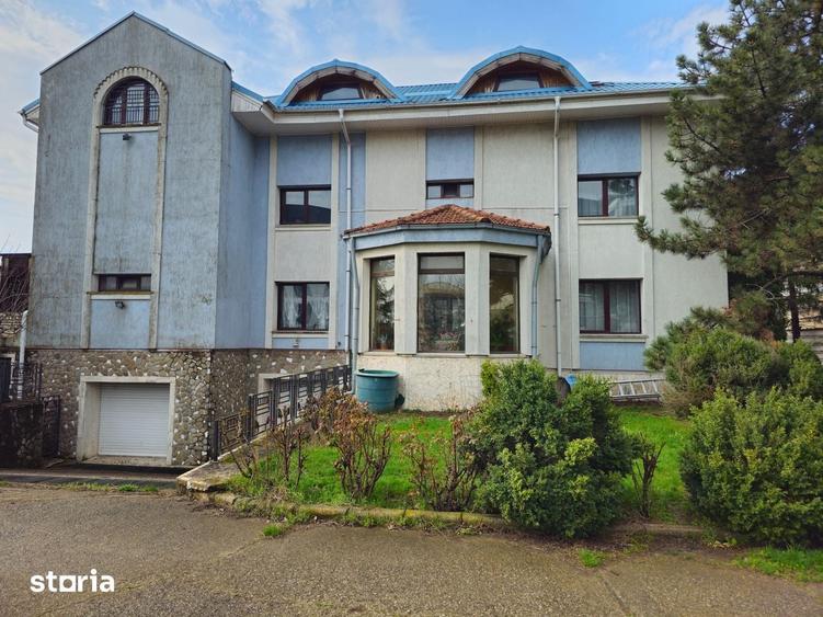 Casă cu Teren 2999 Mp în Blejoi