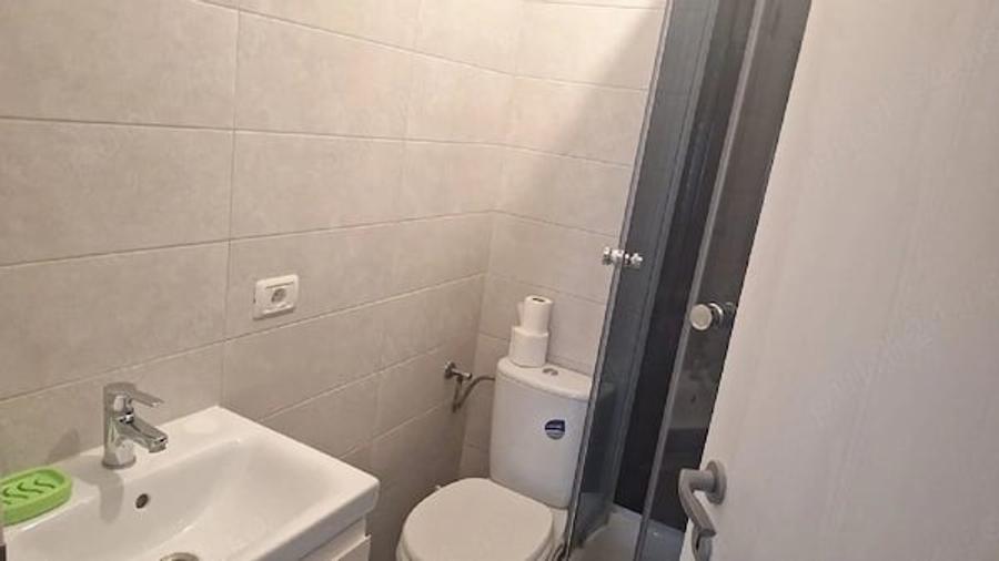 Apartament cu 3 camere decomandat, mobilat în Theodor Pallady