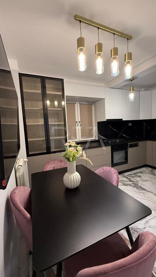 Apartament cu 3 camere decomandat, mobilat în Unirii