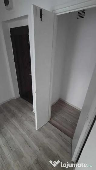 Apartament cu 2 camere semidecomandat în Electroprecizia