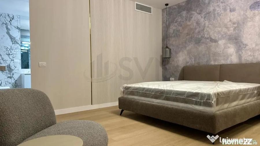 Apartament cu 4 camere decomandat în Aviatorilor