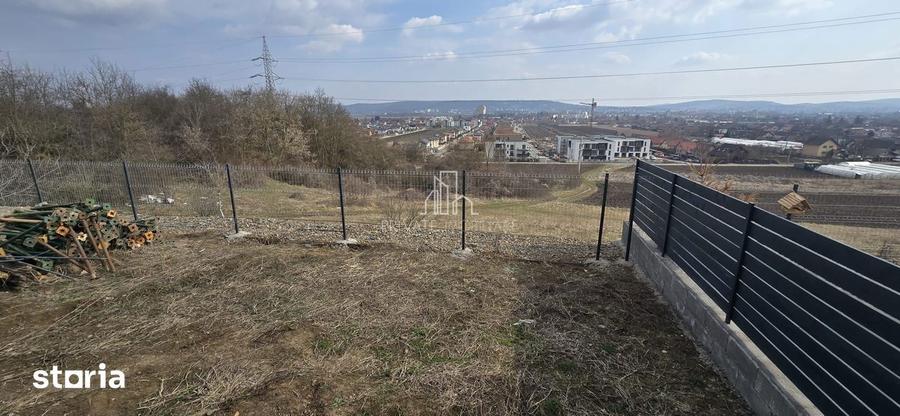 Casă cu 4 camere cu Canalizare în Unirii