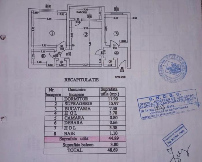 Apartament cu 2 camere semidecomandat în Frații Golești