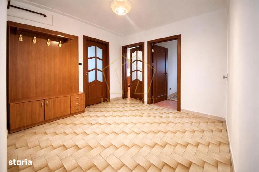 Apartament cu 4 camere în Circumvalațiunii