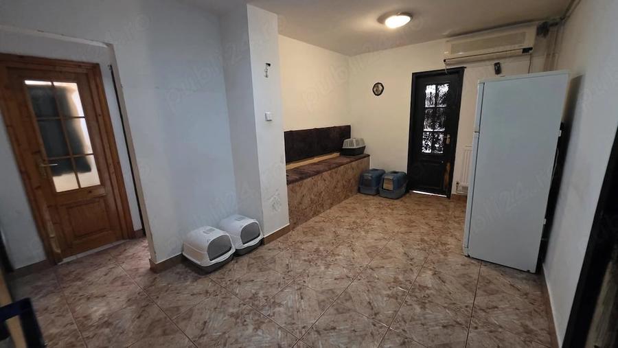 Apartament cu 2 camere decomandat în Far