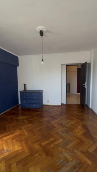 Apartament cu 2 camere decomandat, mobilat în Unirii